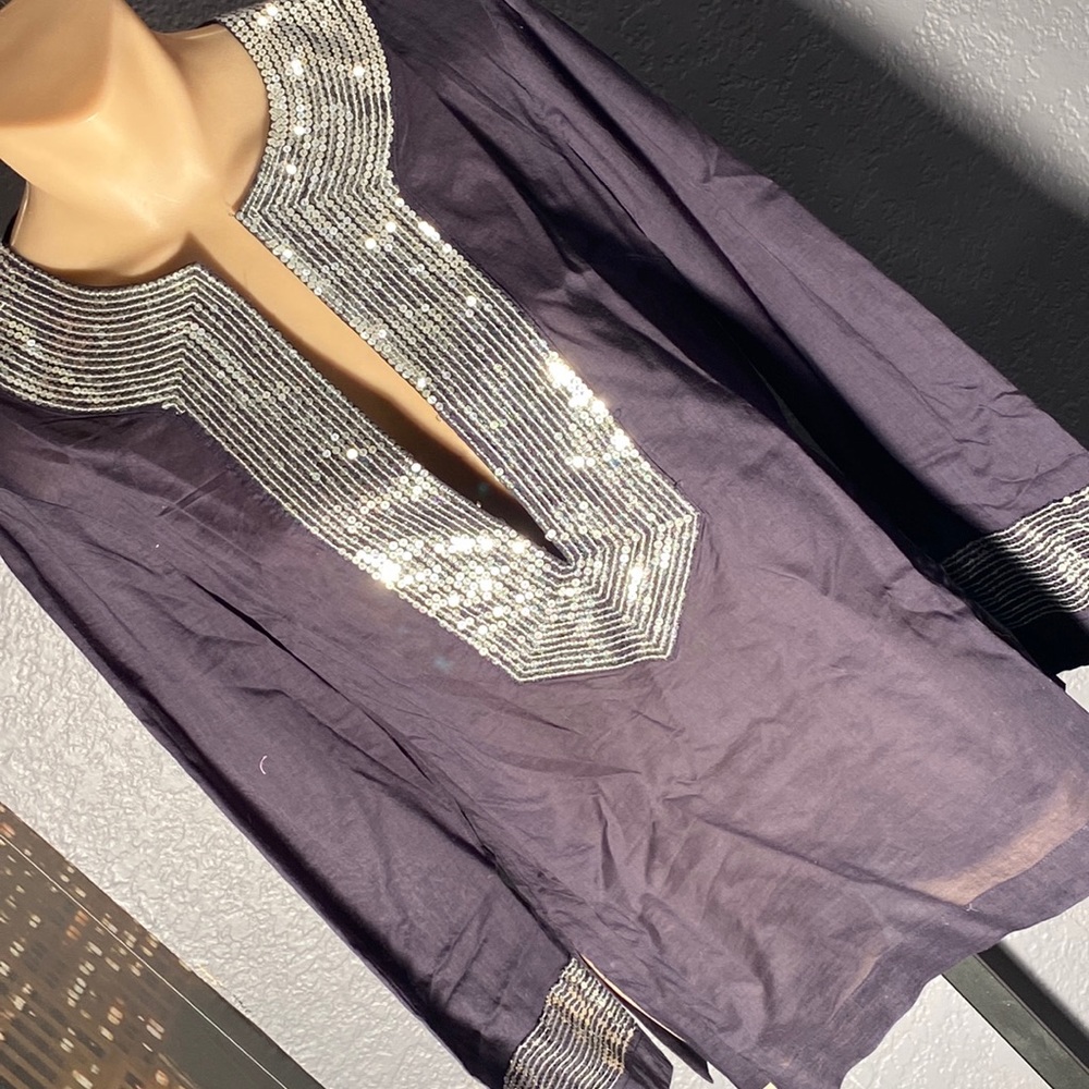 TORY BURCH - top: l/s navy 3/4 slv w silver sequin accents on neck & cuffs - 10 - Picture 1 of 16